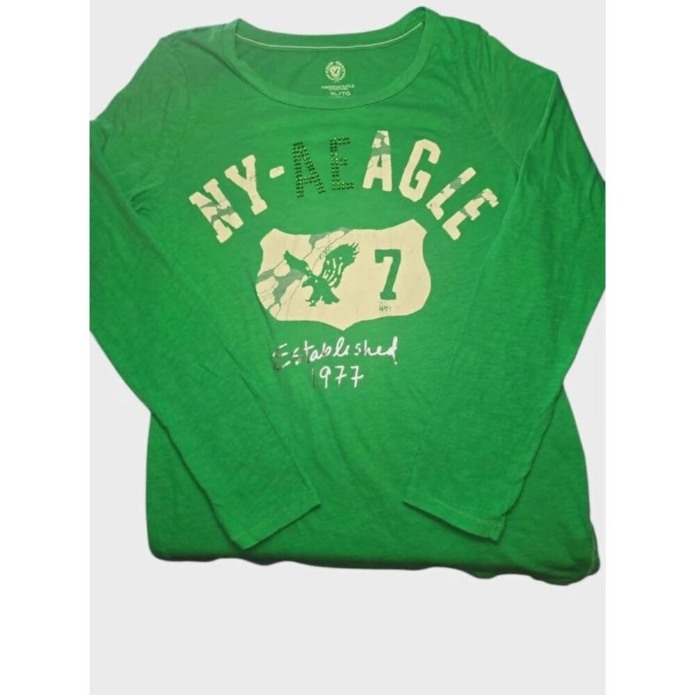 American Eagle long sleeve tee